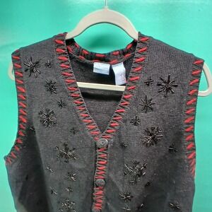 Holiday Editions Black Beaded Snowflake Sweater Vest Red Trim Plus 1X Z148